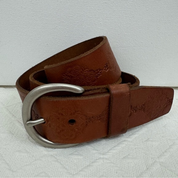 Lucky Brand Embossed Leather Belt size XS - Picture 2 of 9